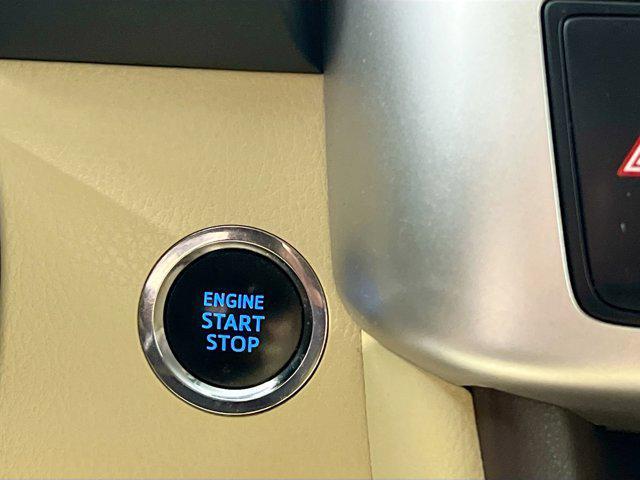 used 2016 Toyota Highlander car, priced at $22,975