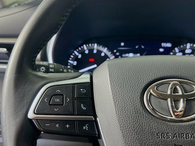 used 2021 Toyota Highlander car, priced at $31,433