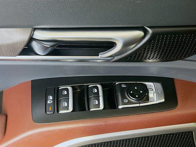used 2023 Kia Telluride car, priced at $36,215