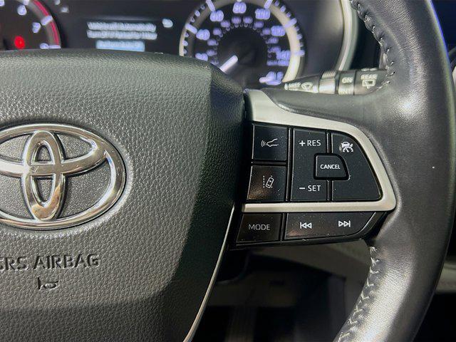 used 2024 Toyota Highlander car, priced at $38,291