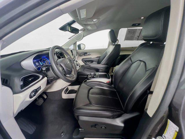 used 2023 Chrysler Pacifica car, priced at $20,550