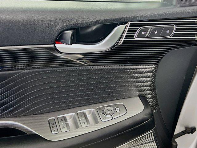 used 2024 Hyundai Palisade car, priced at $37,678