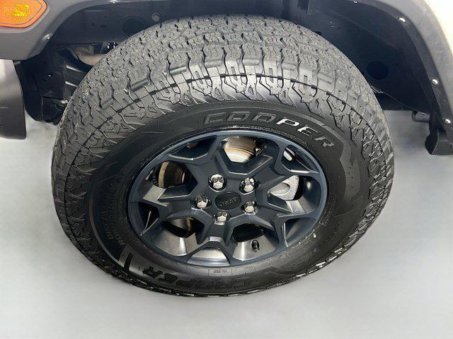 used 2023 Jeep Gladiator car, priced at $30,450