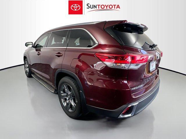 used 2018 Toyota Highlander car, priced at $26,473