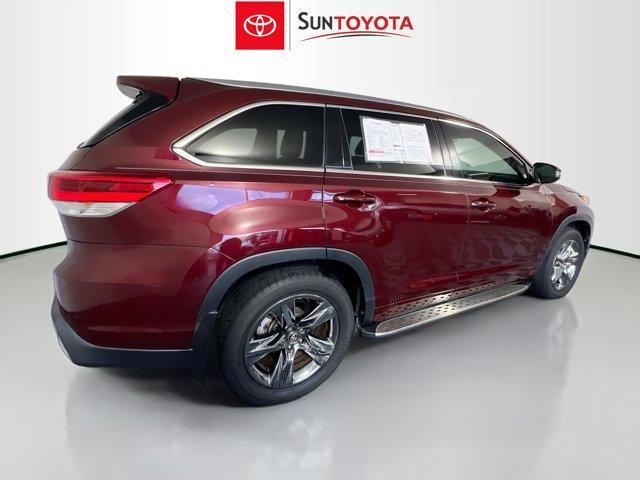 used 2018 Toyota Highlander car, priced at $26,473