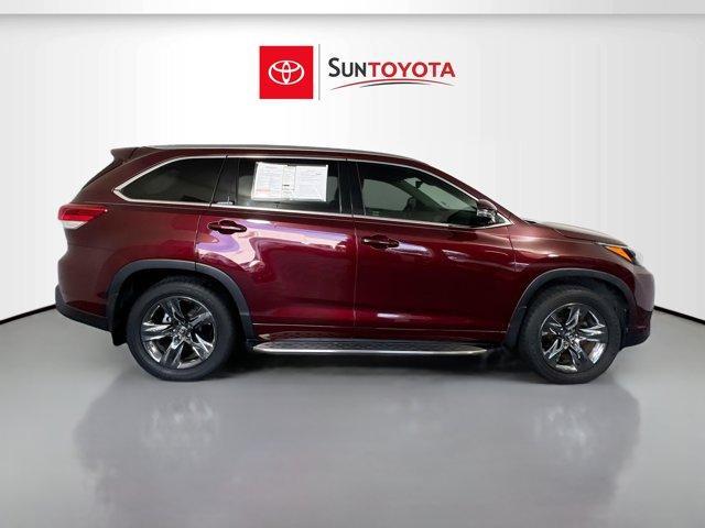 used 2018 Toyota Highlander car, priced at $26,473