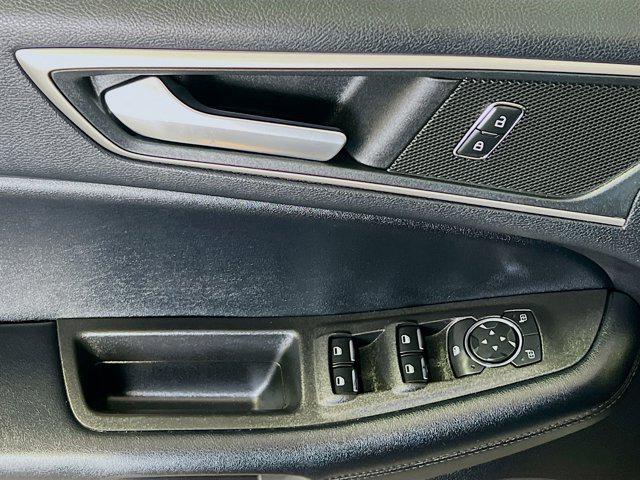 used 2022 Ford Edge car, priced at $18,283
