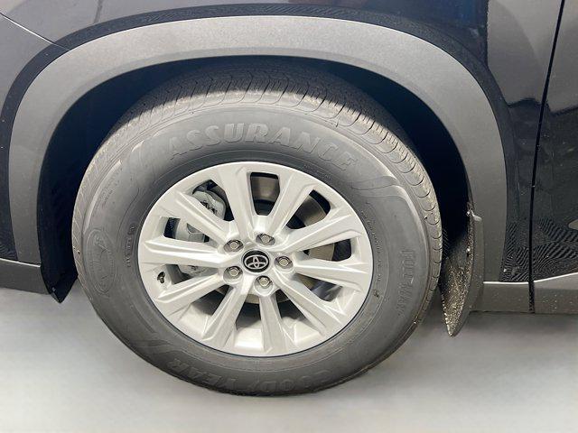 new 2025 Toyota Grand Highlander car, priced at $47,957