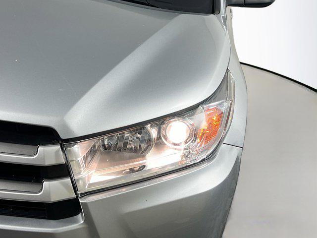 used 2019 Toyota Highlander car, priced at $21,759