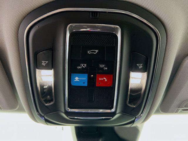 used 2023 Jeep Grand Cherokee car, priced at $28,948