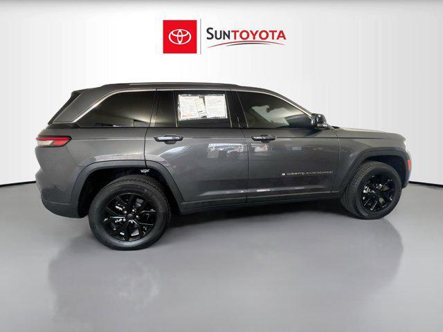 used 2023 Jeep Grand Cherokee car, priced at $31,450