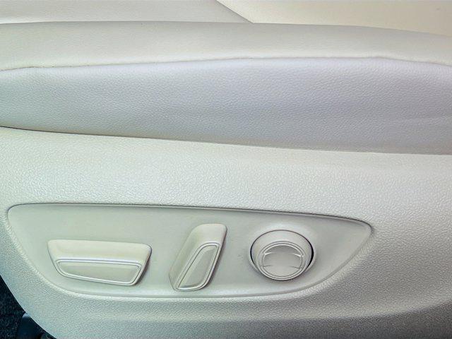 new 2025 Toyota Highlander car, priced at $47,158