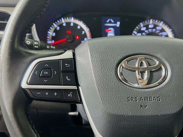 used 2022 Toyota Highlander car, priced at $30,345