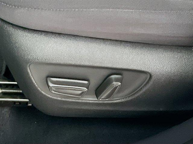 used 2022 Toyota Highlander car, priced at $30,345