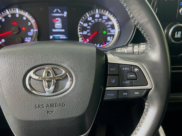 used 2022 Toyota Highlander car, priced at $30,345