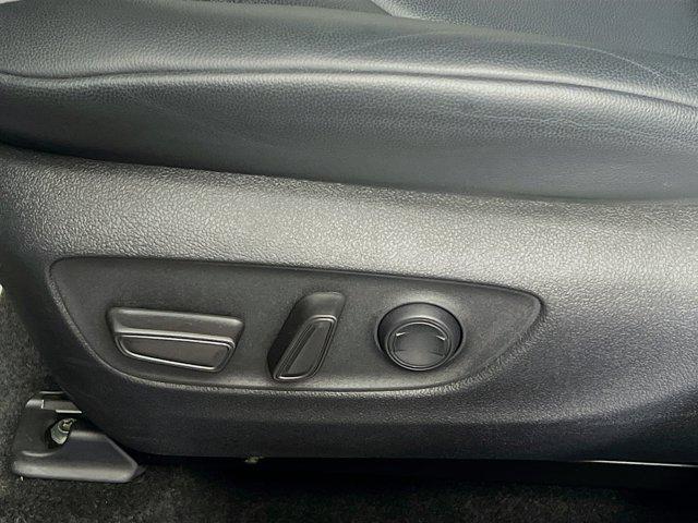 used 2024 Toyota Highlander car, priced at $40,678