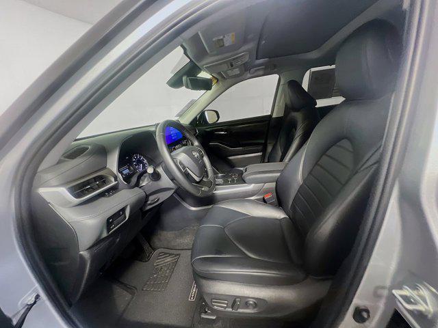 used 2024 Toyota Highlander car, priced at $40,678