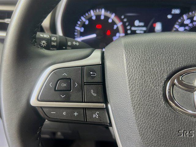 used 2024 Toyota Highlander car, priced at $40,678
