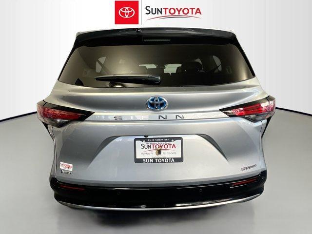 new 2025 Toyota Sienna car, priced at $50,076