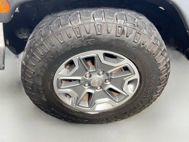 used 2015 Jeep Wrangler Unlimited car, priced at $16,972