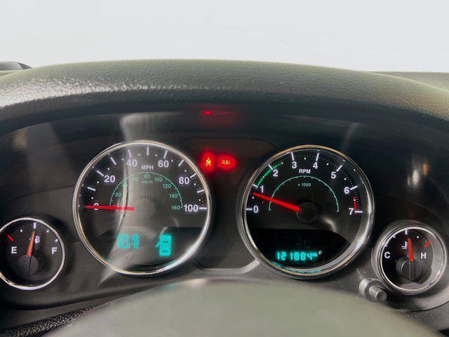 used 2015 Jeep Wrangler Unlimited car, priced at $16,972