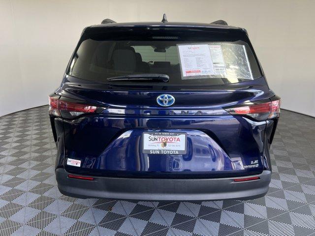 used 2022 Toyota Sienna car, priced at $35,580