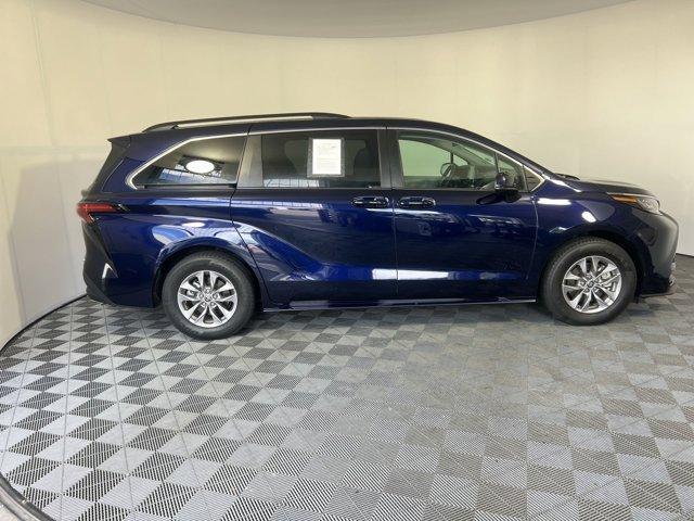 used 2022 Toyota Sienna car, priced at $35,580