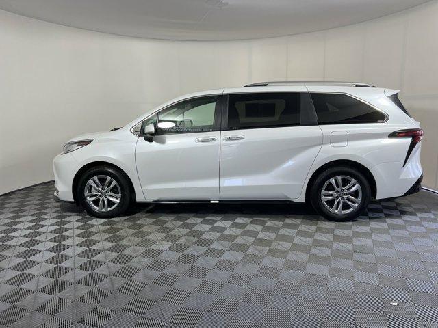 used 2023 Toyota Sienna car, priced at $51,995