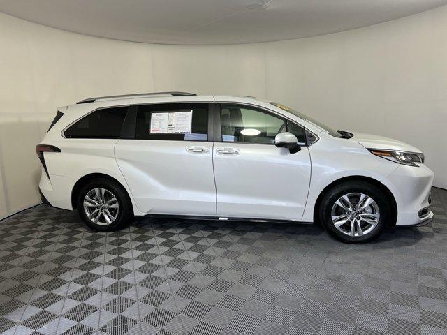 used 2023 Toyota Sienna car, priced at $51,995