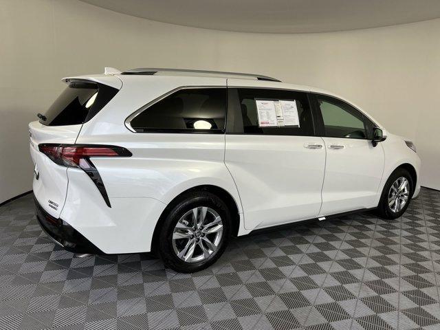 used 2023 Toyota Sienna car, priced at $51,995