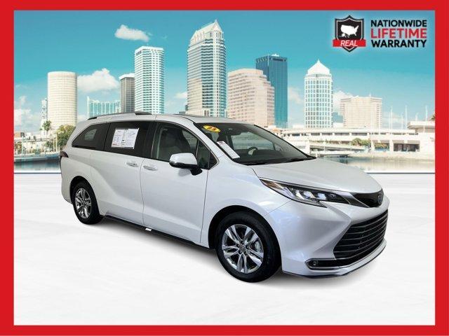 used 2023 Toyota Sienna car, priced at $51,995