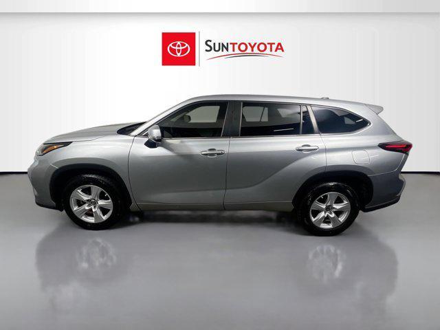 used 2023 Toyota Highlander car, priced at $35,988
