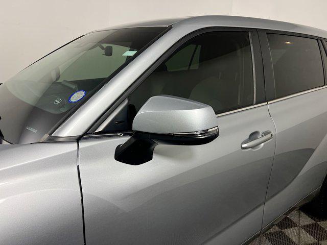 used 2023 Toyota Highlander car, priced at $35,988