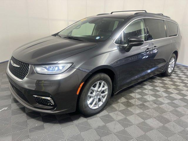 used 2022 Chrysler Pacifica car, priced at $22,326