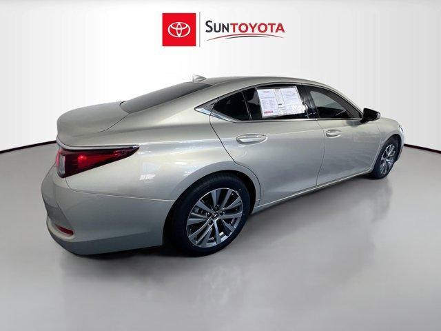 used 2021 Lexus ES 350 car, priced at $30,949