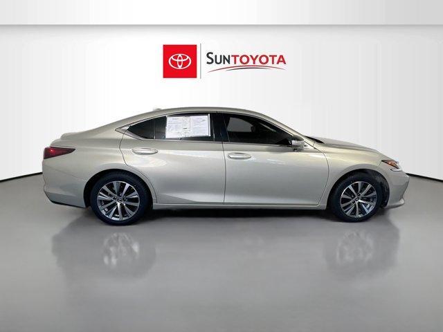 used 2021 Lexus ES 350 car, priced at $30,949