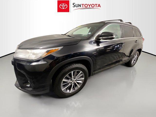 used 2019 Toyota Highlander car, priced at $25,757