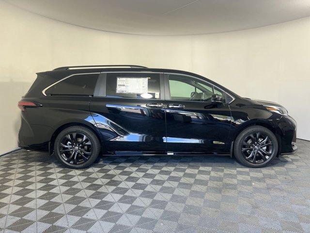 new 2024 Toyota Sienna car, priced at $46,559