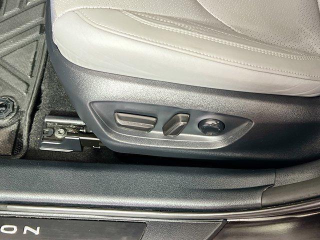 used 2020 Toyota Avalon Hybrid car, priced at $29,200