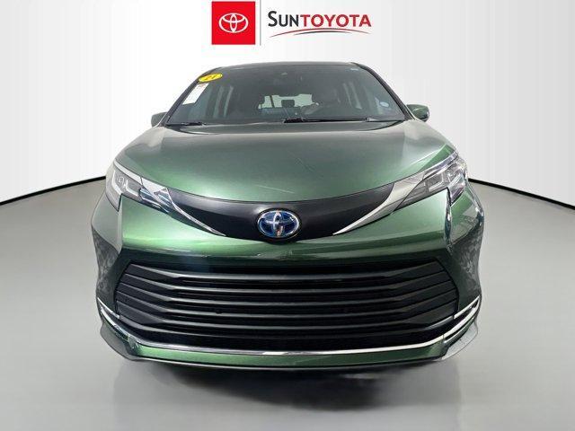 used 2021 Toyota Sienna car, priced at $37,469