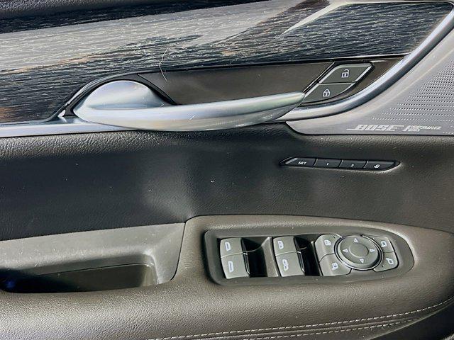 used 2023 Cadillac XT5 car, priced at $27,050