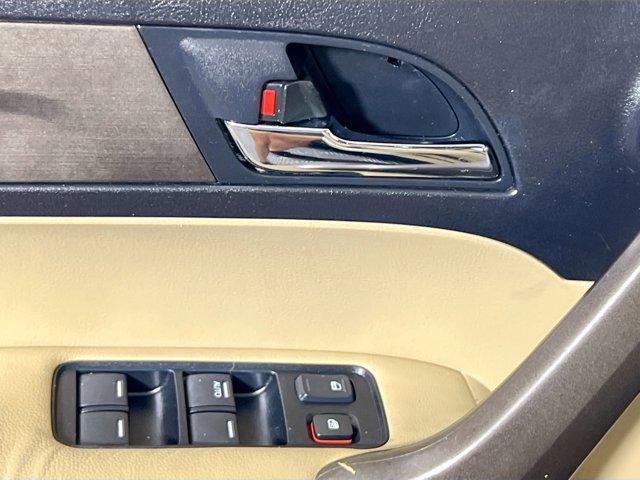 used 2009 Honda CR-V car, priced at $9,598