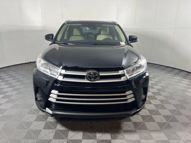 used 2019 Toyota Highlander car, priced at $23,951
