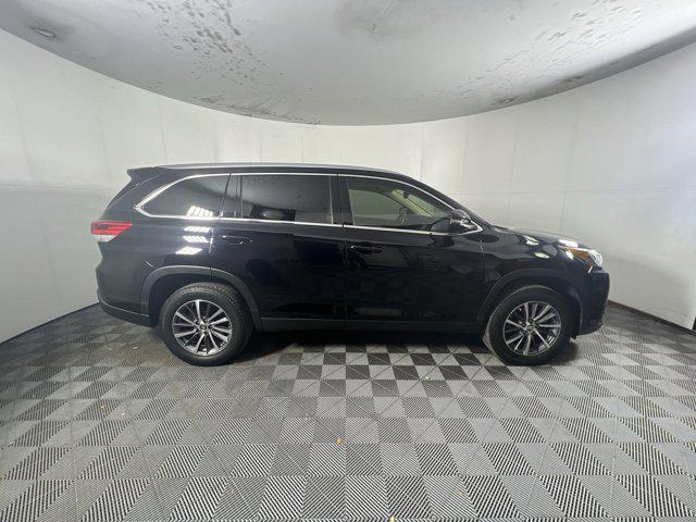 used 2019 Toyota Highlander car, priced at $23,951