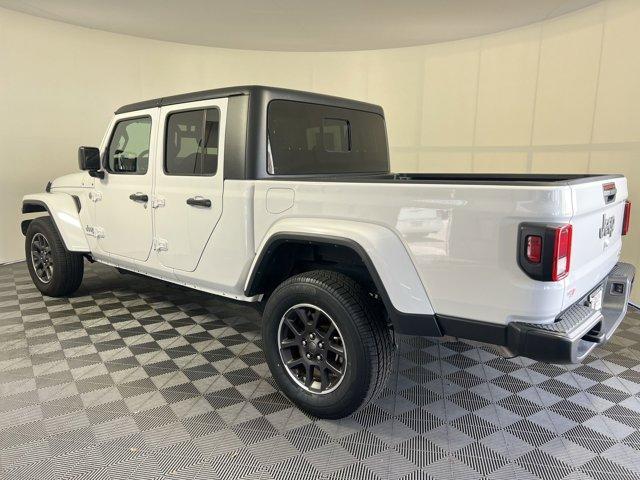 used 2023 Jeep Gladiator car, priced at $31,398