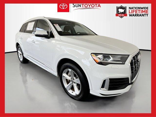 used 2020 Audi Q7 car, priced at $29,989