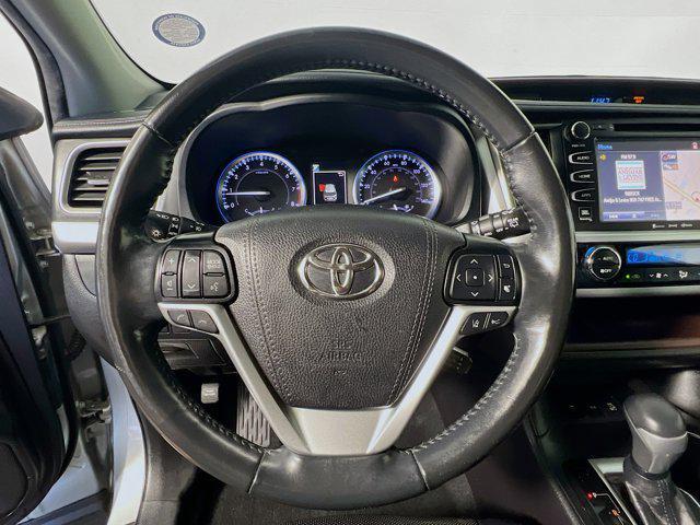 used 2019 Toyota Highlander car, priced at $32,375