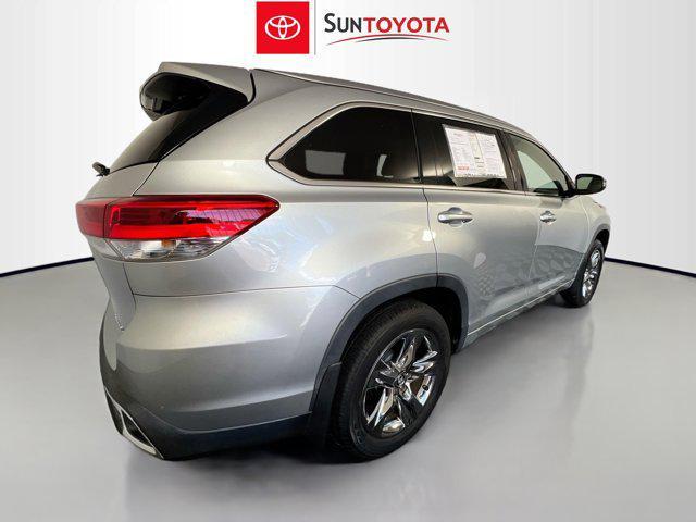 used 2019 Toyota Highlander car, priced at $32,375