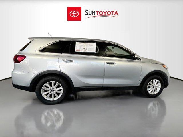 used 2019 Kia Sorento car, priced at $13,995