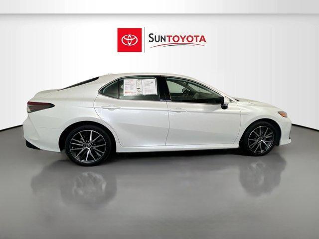 used 2022 Toyota Camry Hybrid car, priced at $29,625